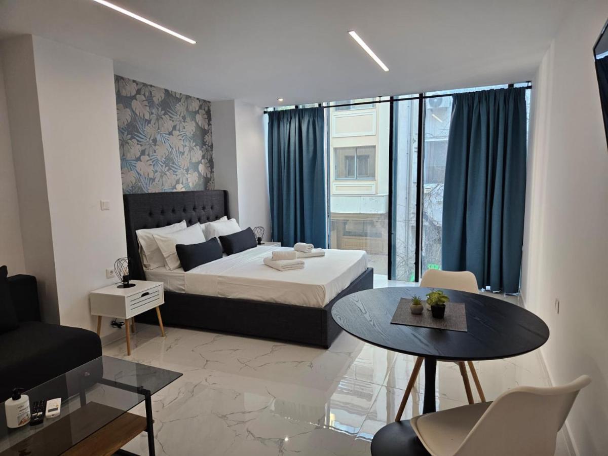 Nikis 20 Suites Афины Экстерьер фото