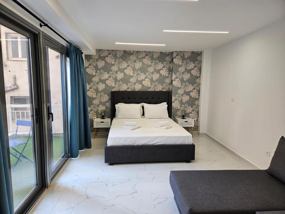 Nikis 20 Suites Афины Экстерьер фото