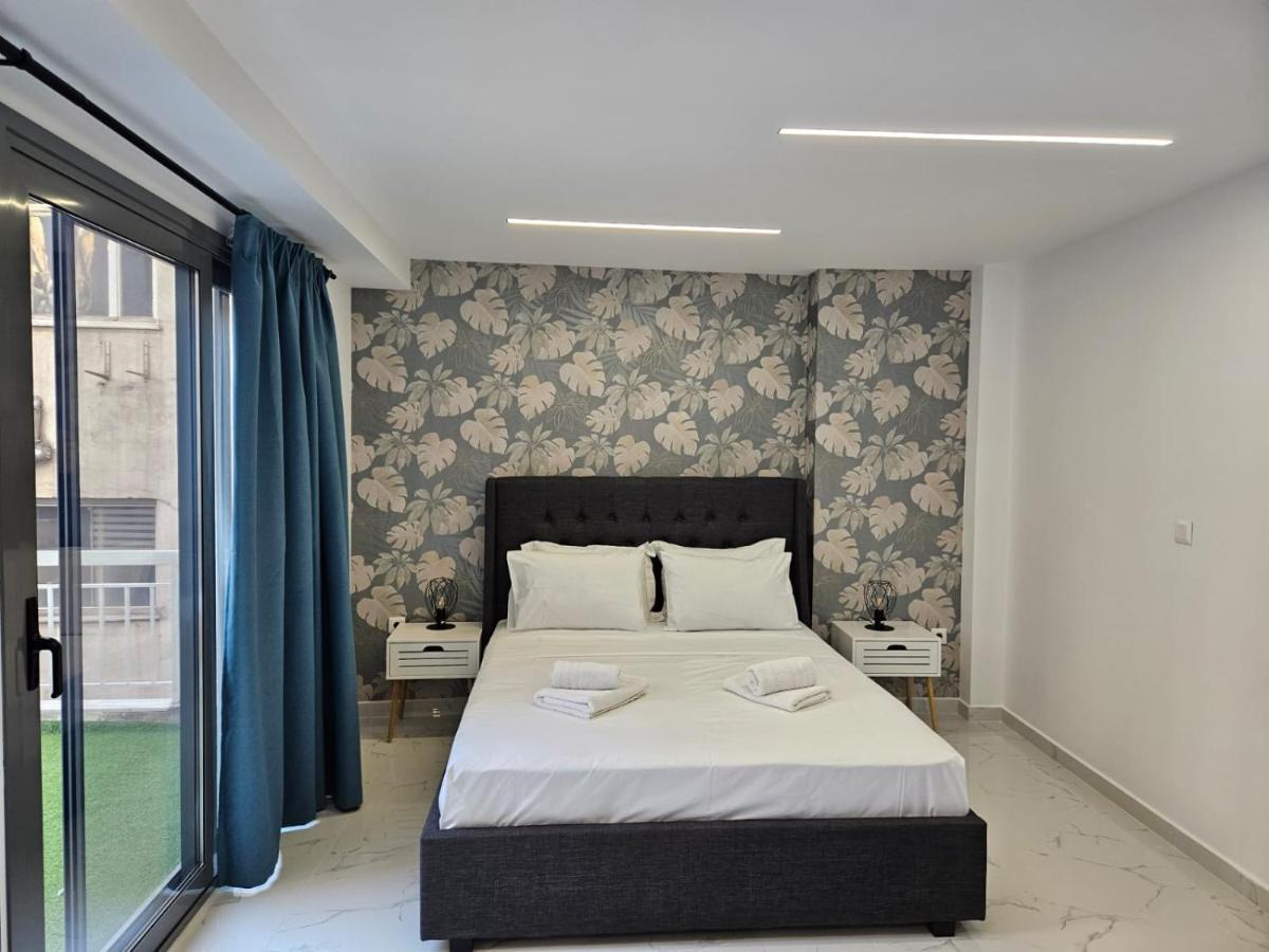 Nikis 20 Suites Афины Экстерьер фото